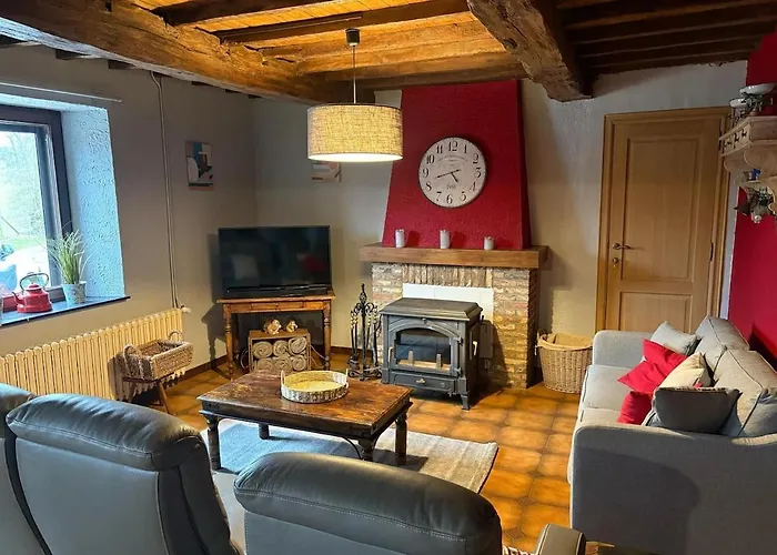De La Ruelle Ferienhaus Couvin
